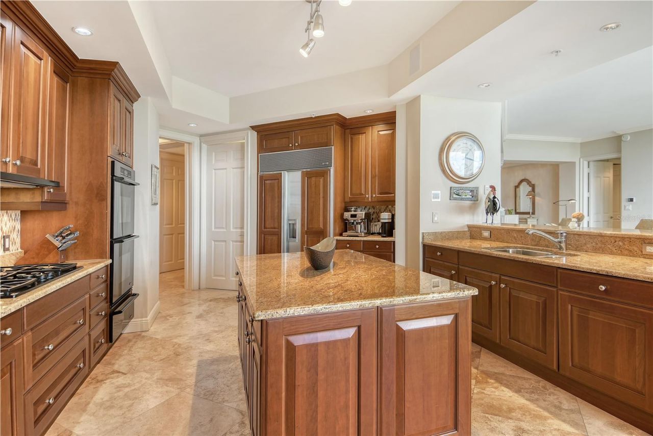 1300 Benjamin Franklin Drive, Unit 709, Sarasota, FL 34236 Photo