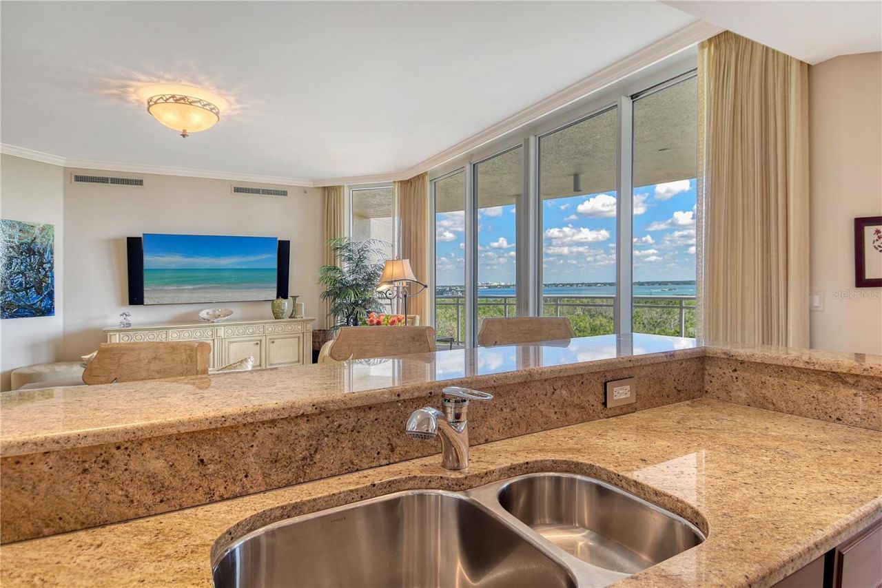 1300 Benjamin Franklin Drive, Unit 709, Sarasota, FL 34236 Photo