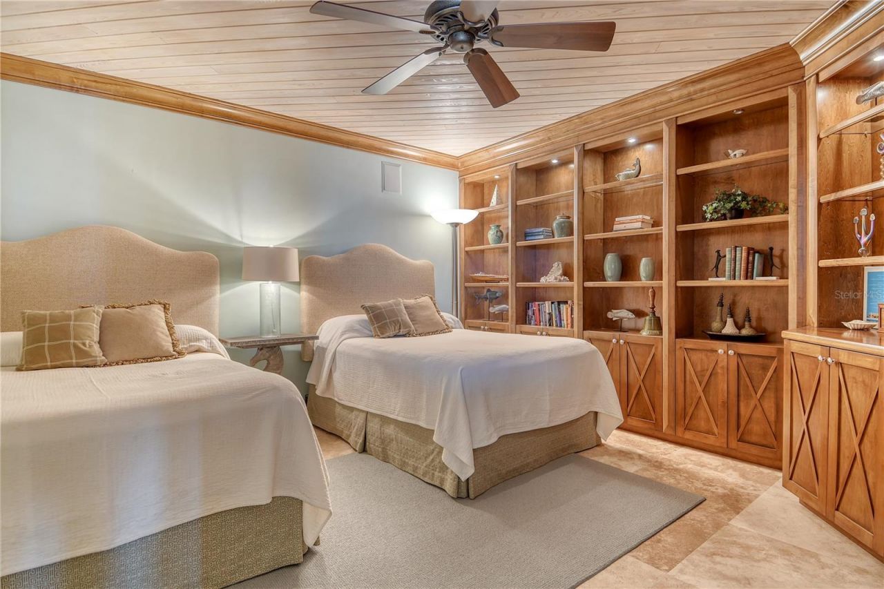 1300 Benjamin Franklin Drive, Unit 709, Sarasota, FL 34236 Photo