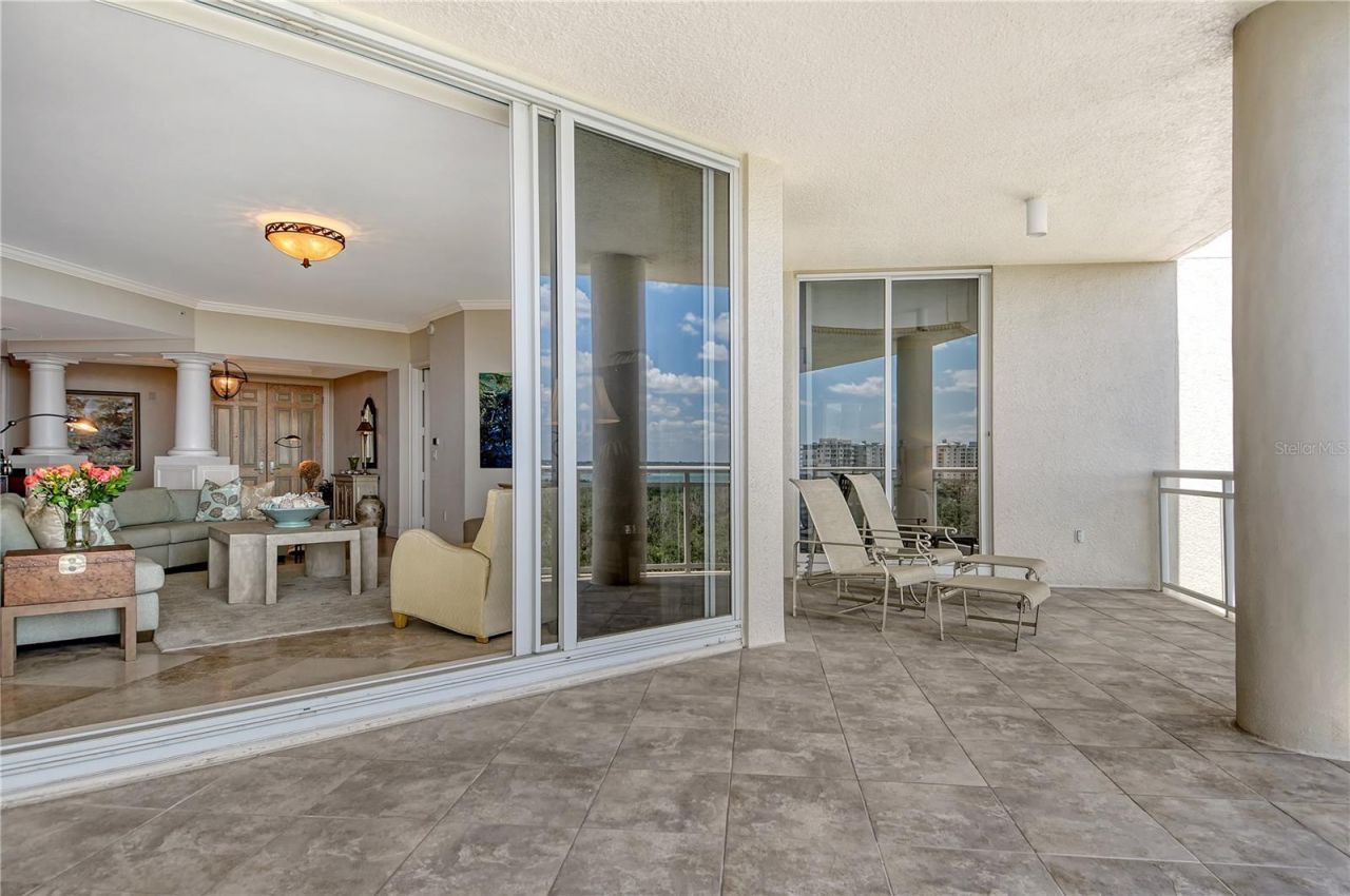 1300 Benjamin Franklin Drive, Unit 709, Sarasota, FL 34236 Photo