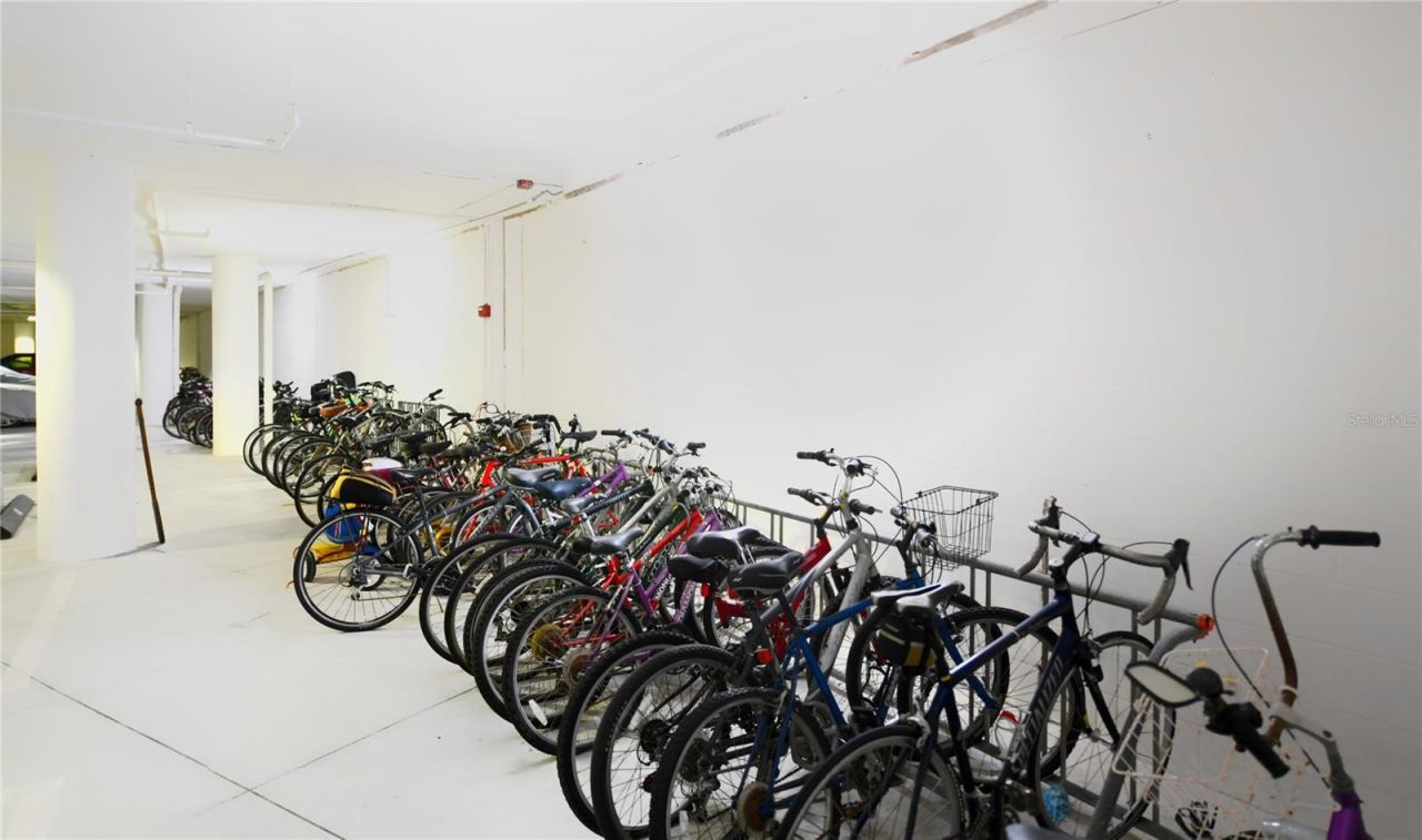 1300 Benjamin Franklin Drive, Unit 709, Sarasota, FL 34236 Photo