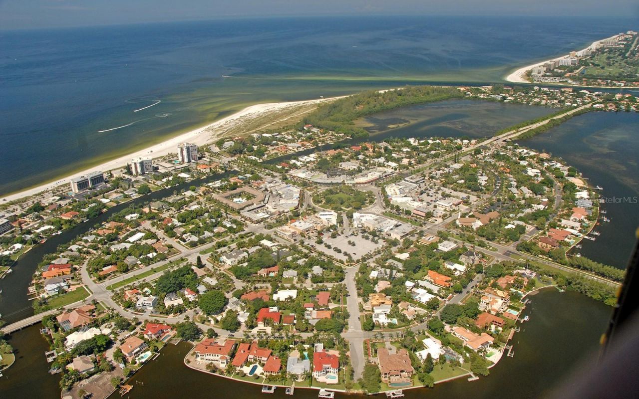 1300 Benjamin Franklin Drive, Unit 709, Sarasota, FL 34236 Photo