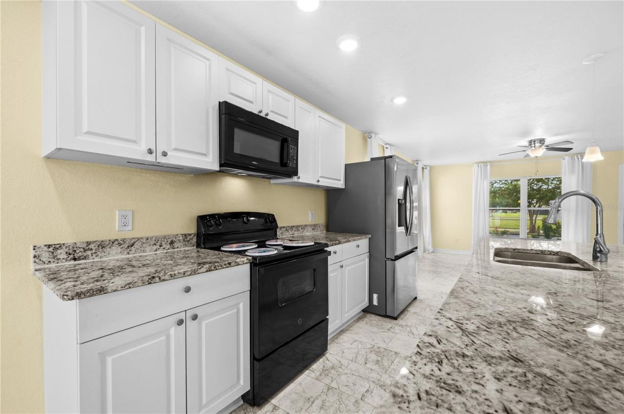 1703 12th Street S, Saint Petersburg, FL 33705 Photo