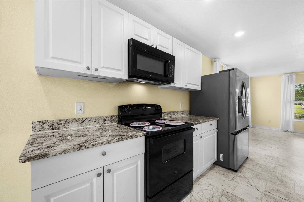 1703 12th Street S, Saint Petersburg, FL 33705 Photo