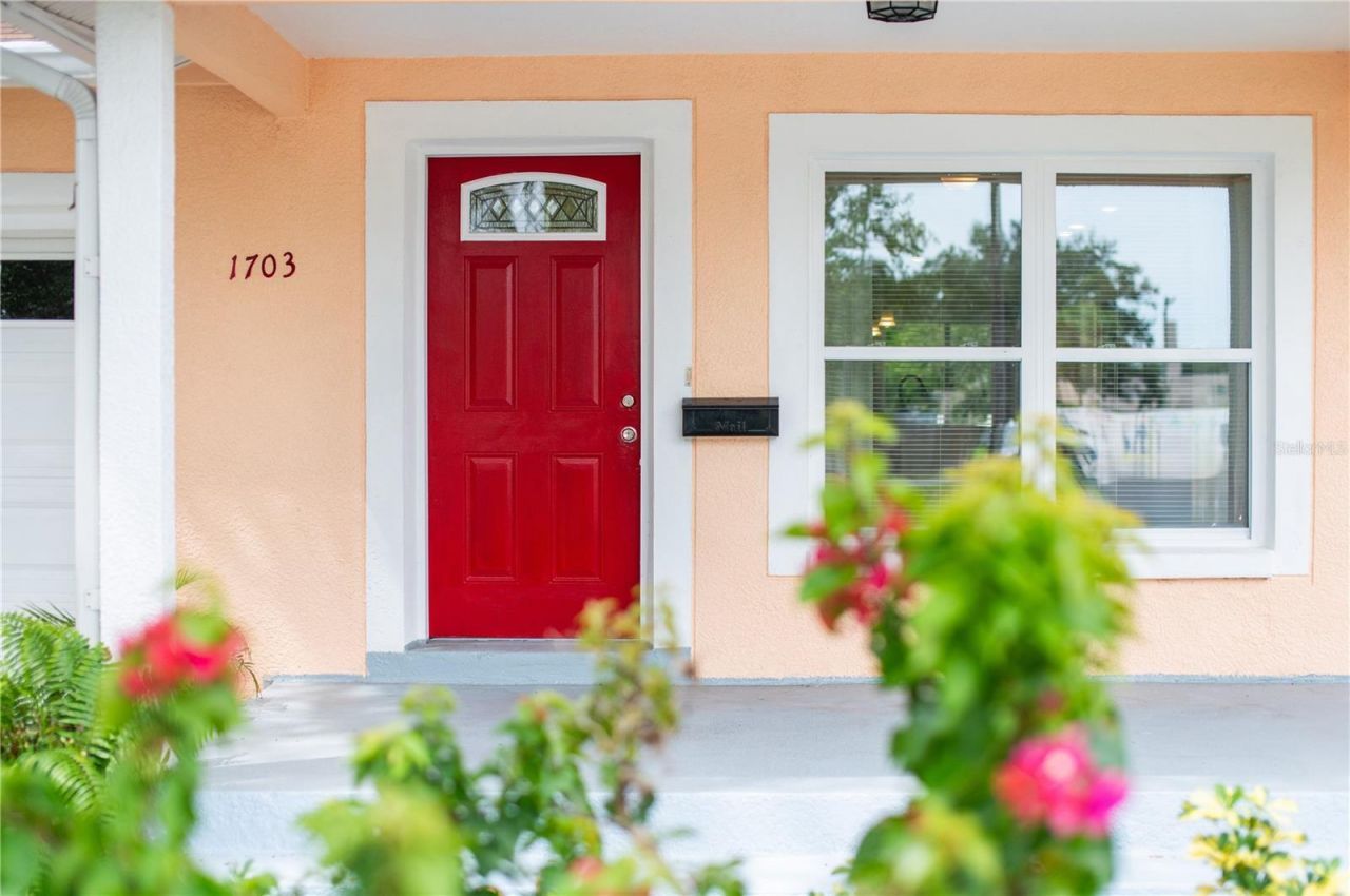 1703 12th Street S, Saint Petersburg, FL 33705 Photo