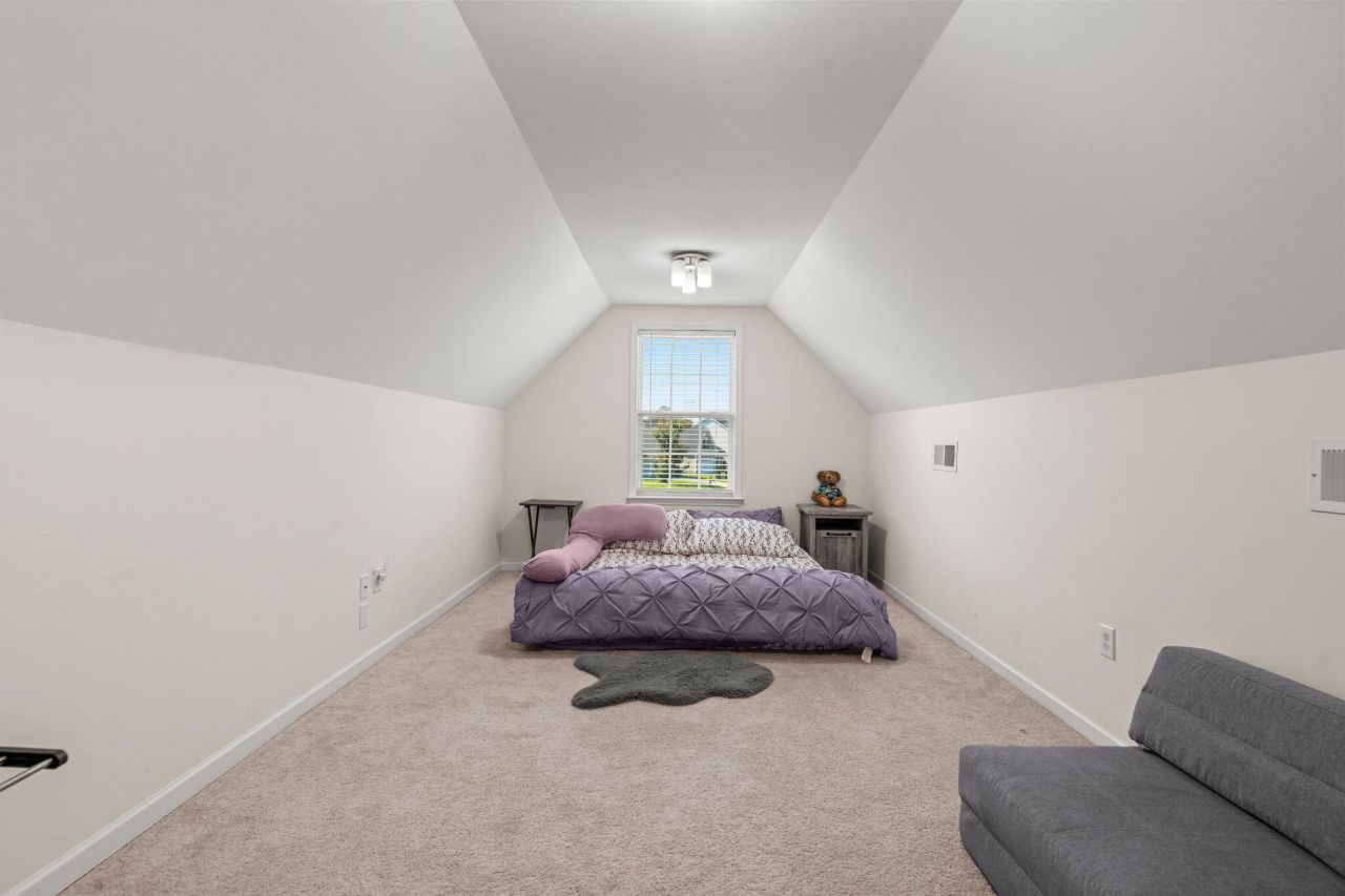 8127 Saveur Lane Photo 18