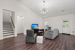 8127 Saveur Lane photo 4