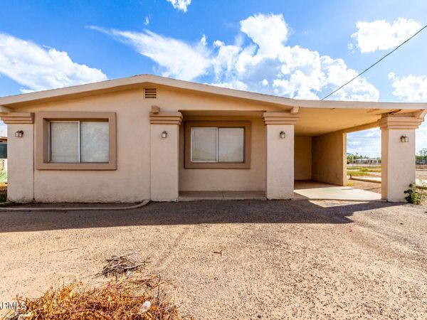 303 W DR MARTIN LUTHER KING Street, Eloy, AZ 85131