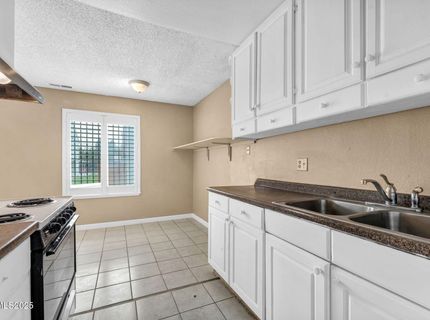 4600 Neil Road, Unit Apt 35, Reno, NV 89502 Photo