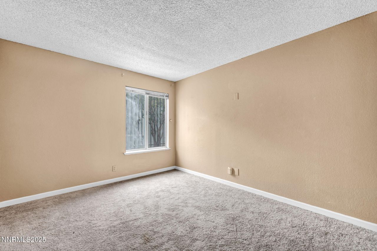 4600 Neil Road, Unit Apt 35, Reno, NV 89502 Photo