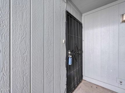 4600 Neil Road, Unit Apt 35, Reno, NV 89502 Photo