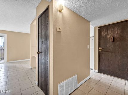 4600 Neil Road, Unit Apt 35, Reno, NV 89502 Photo