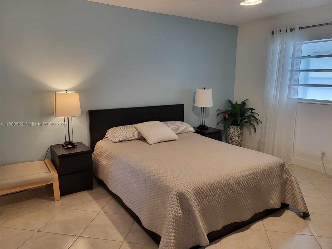 4700 NW 35th St, Unit 610, Lauderdale Lakes, FL 33319 Photo