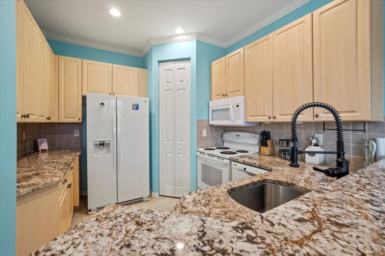 505 Mariner Bay Boulevard, Fort Pierce, FL 34949 Photo