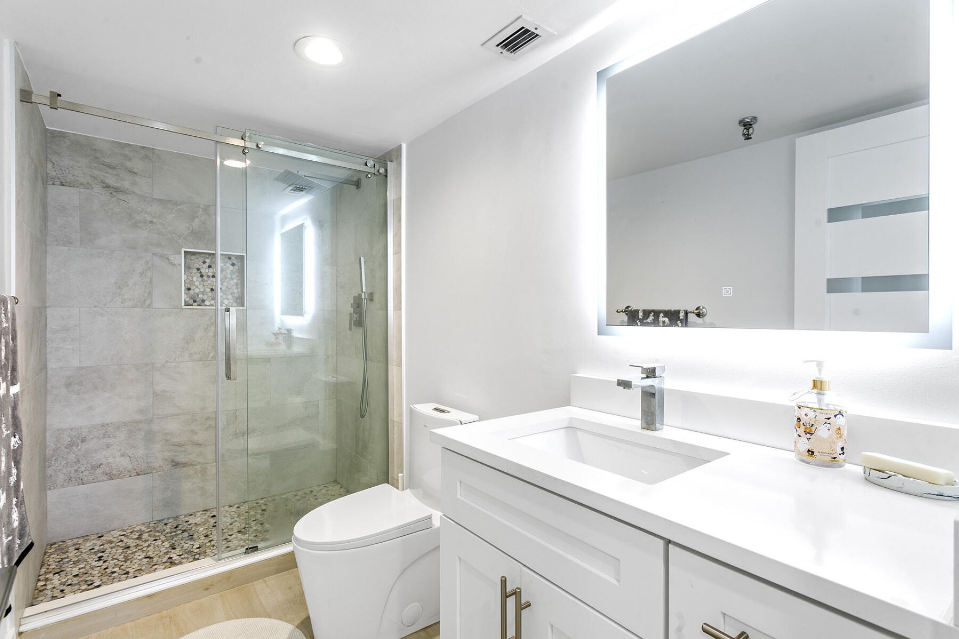 3912 S Ocean Boulevard, Unit 404, Highland Beach, FL 33487 Photo