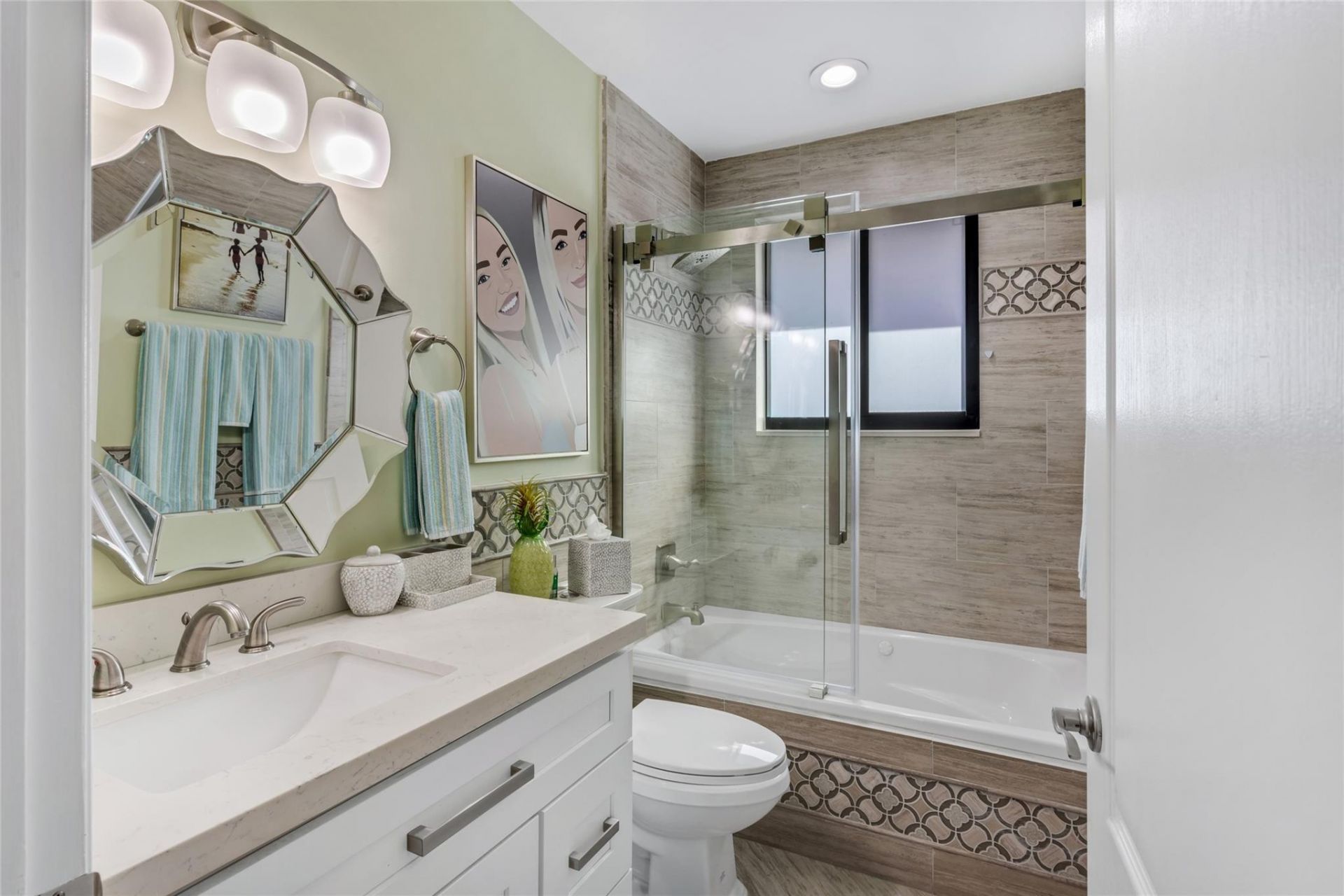 2541 NE 48th Street, Lighthouse Point, FL 33064 Photo