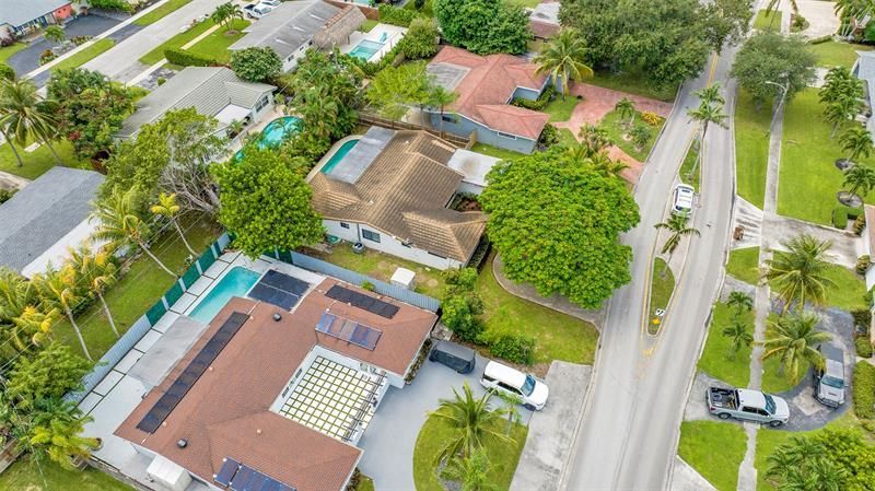 900 SE 13th Court, Deerfield Beach, FL 33441 Photo