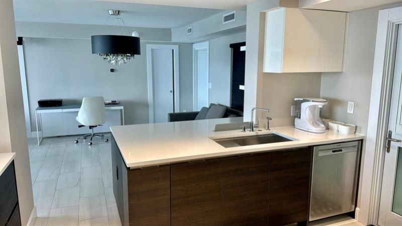 333 NE 21st Avenue, Unit 1210, Deerfield Beach, FL 33441 Photo