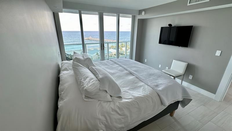 333 NE 21st Avenue, Unit 1210, Deerfield Beach, FL 33441 Photo