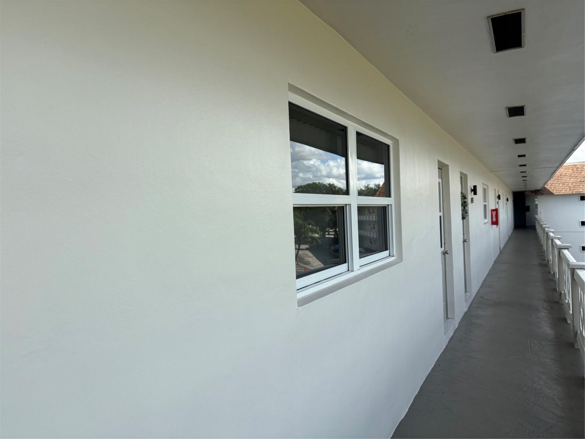 3506 NW 49th Avenue, Unit 604, Lauderdale Lakes, FL 33319 Photo