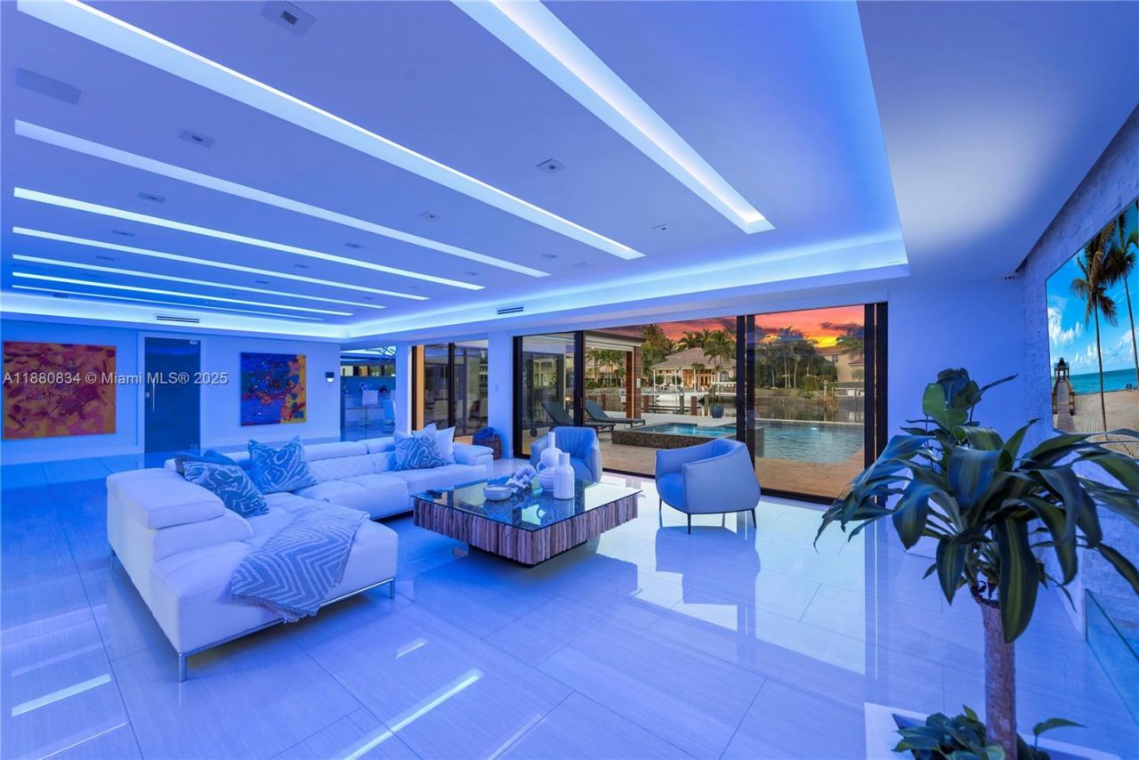 1025 Diplomat Parkway, Hollywood, FL 33019 Photo