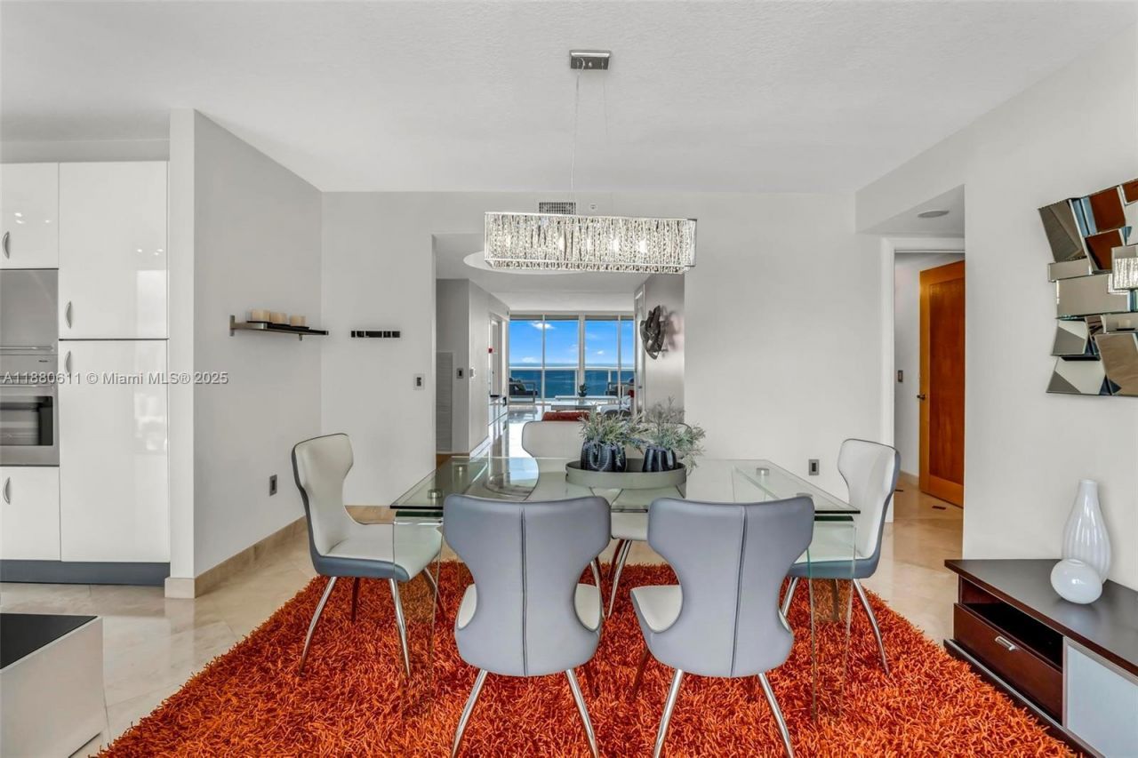 17555 Collins Ave, Unit UP-7, Sunny Isles Beach, FL 33160 Photo
