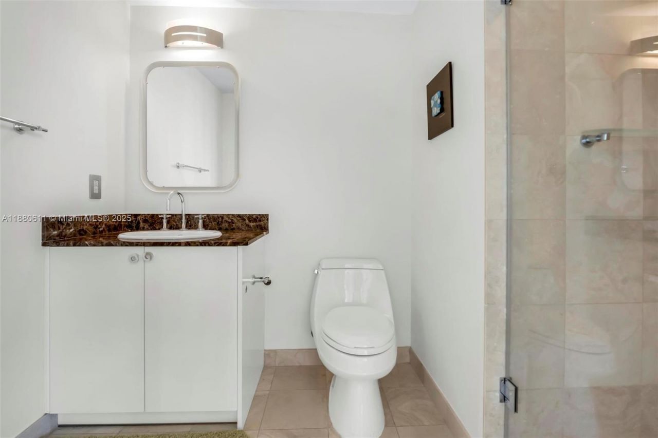 17555 Collins Ave, Unit UP-7, Sunny Isles Beach, FL 33160 Photo