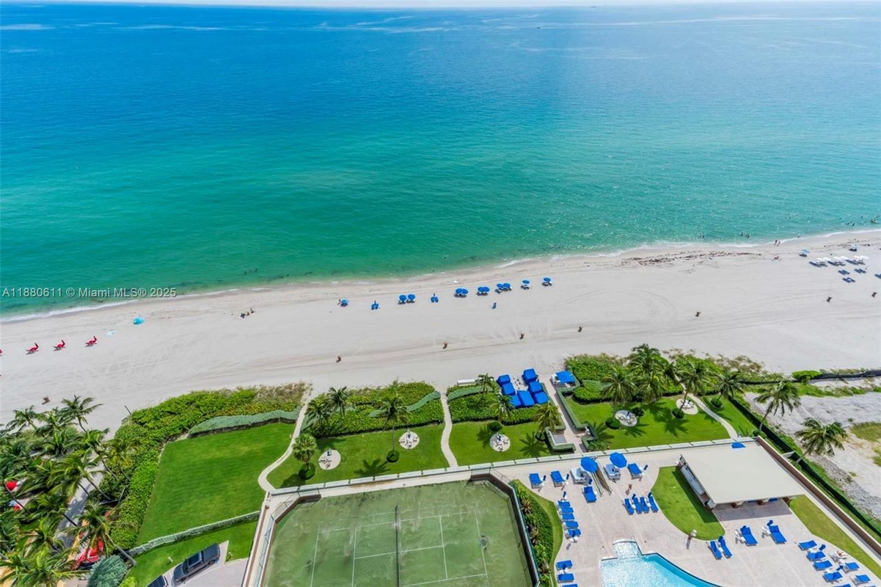 17555 Collins Ave, Unit UP-7, Sunny Isles Beach, FL 33160 Photo