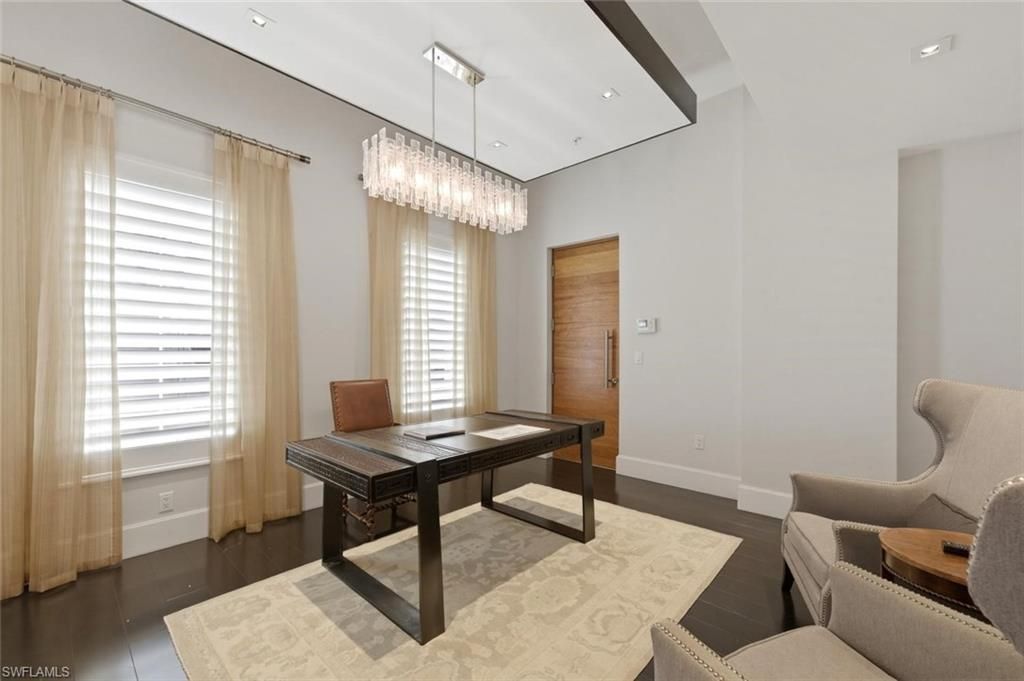 490 5th St S, Unit 101, Naples, FL 34102 Photo