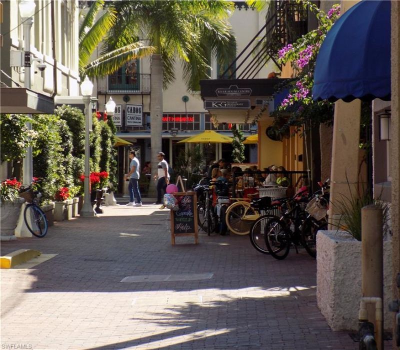 1920 Virginia Ave, Unit 202, Fort Myers, FL 33901 Photo