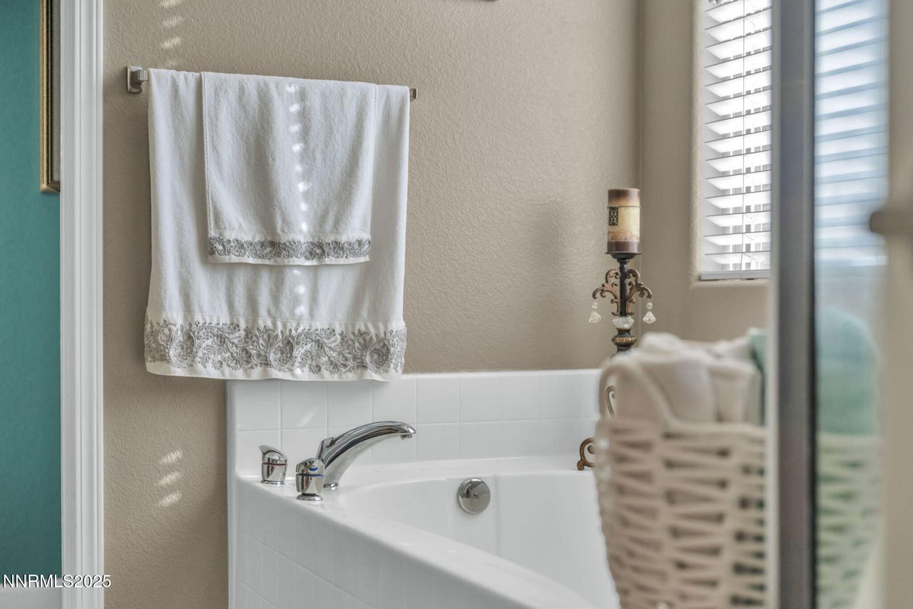 510 S Sand Crane Circle, Sparks, NV 89436 Photo