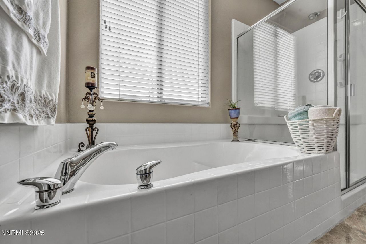 510 S Sand Crane Circle, Sparks, NV 89436 Photo