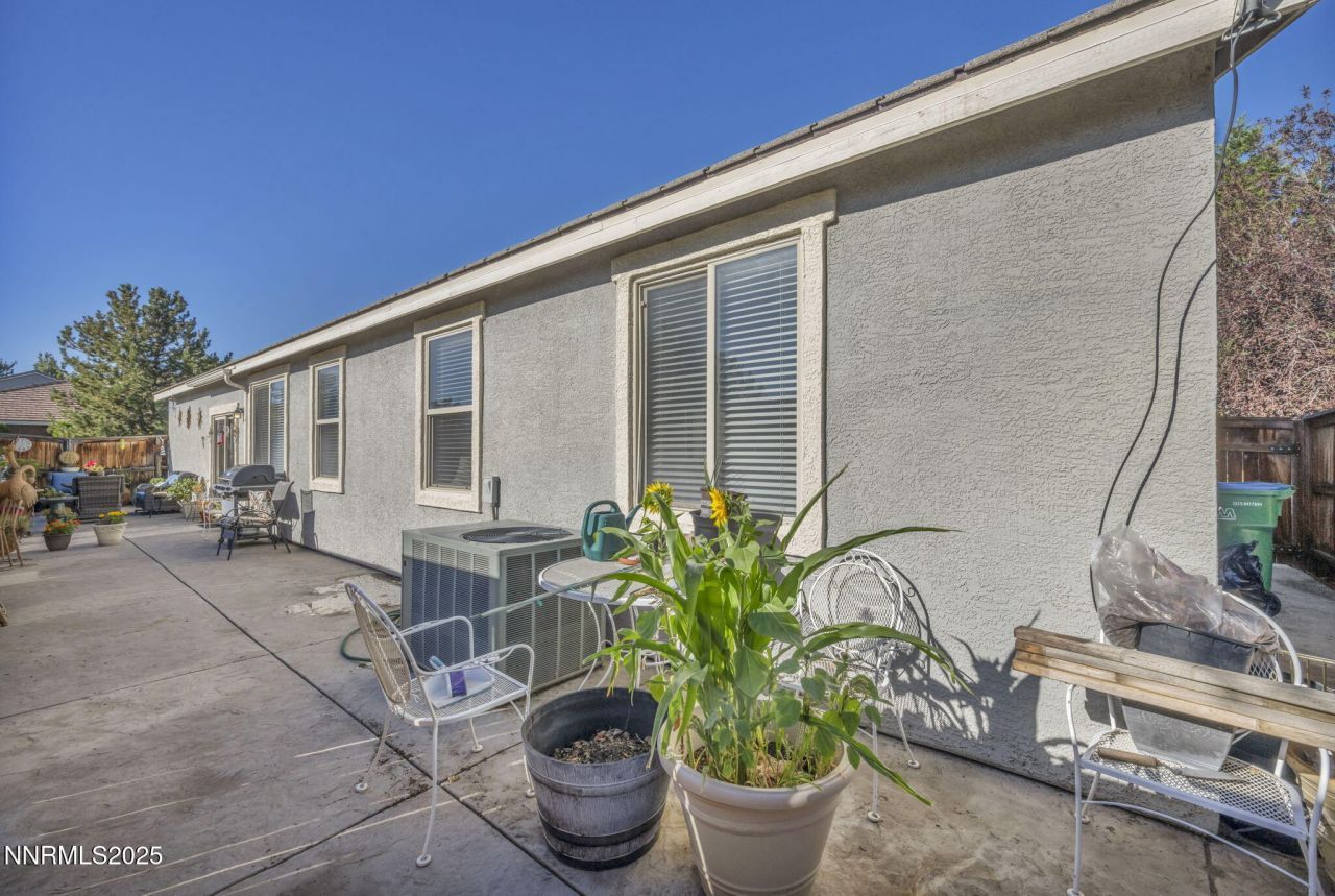 510 S Sand Crane Circle, Sparks, NV 89436 Photo