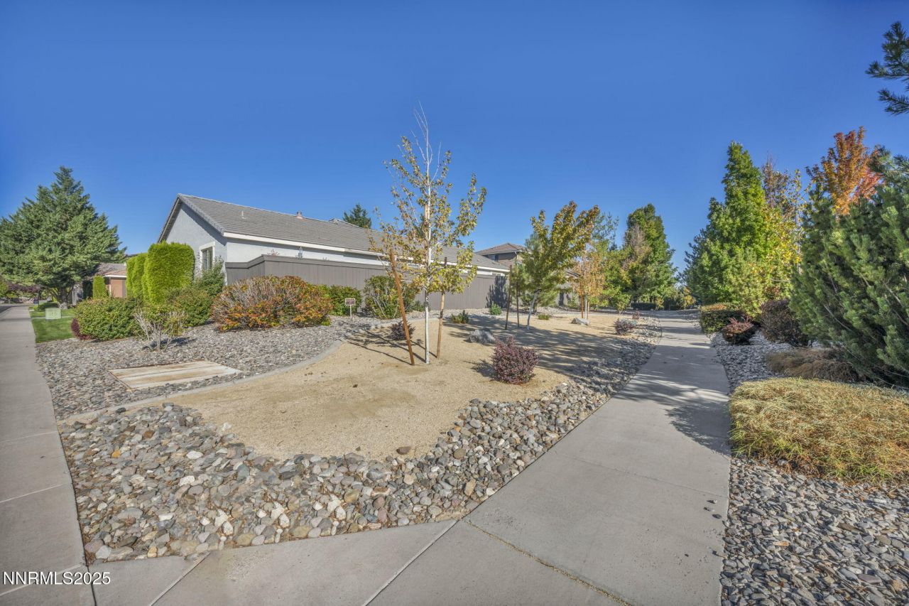 510 S Sand Crane Circle, Sparks, NV 89436 Photo
