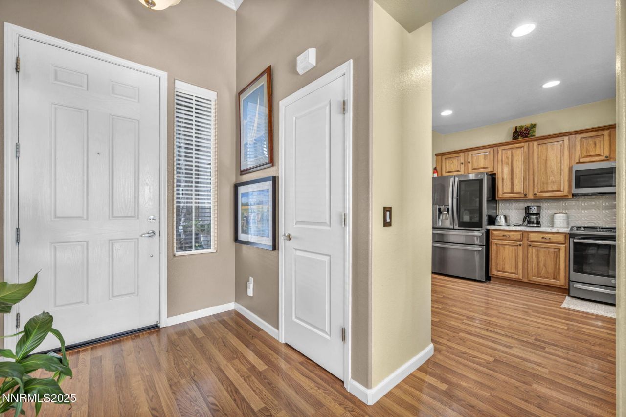 510 S Sand Crane Circle, Sparks, NV 89436 Photo