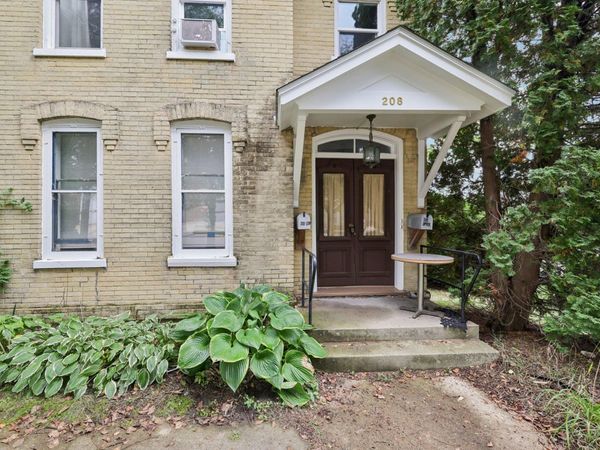208 W Pleasant Street, Portage, WI 53901