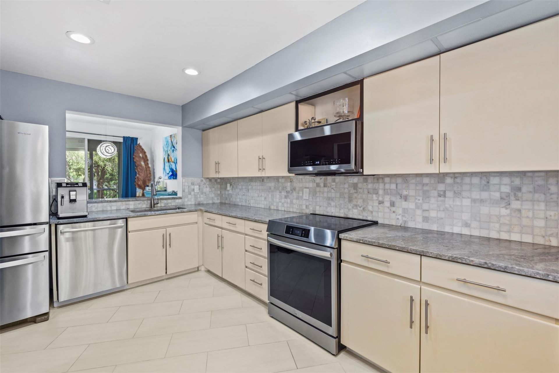 4128 W Palm Aire Drive, Unit 282A, Pompano Beach, FL 33069 Photo