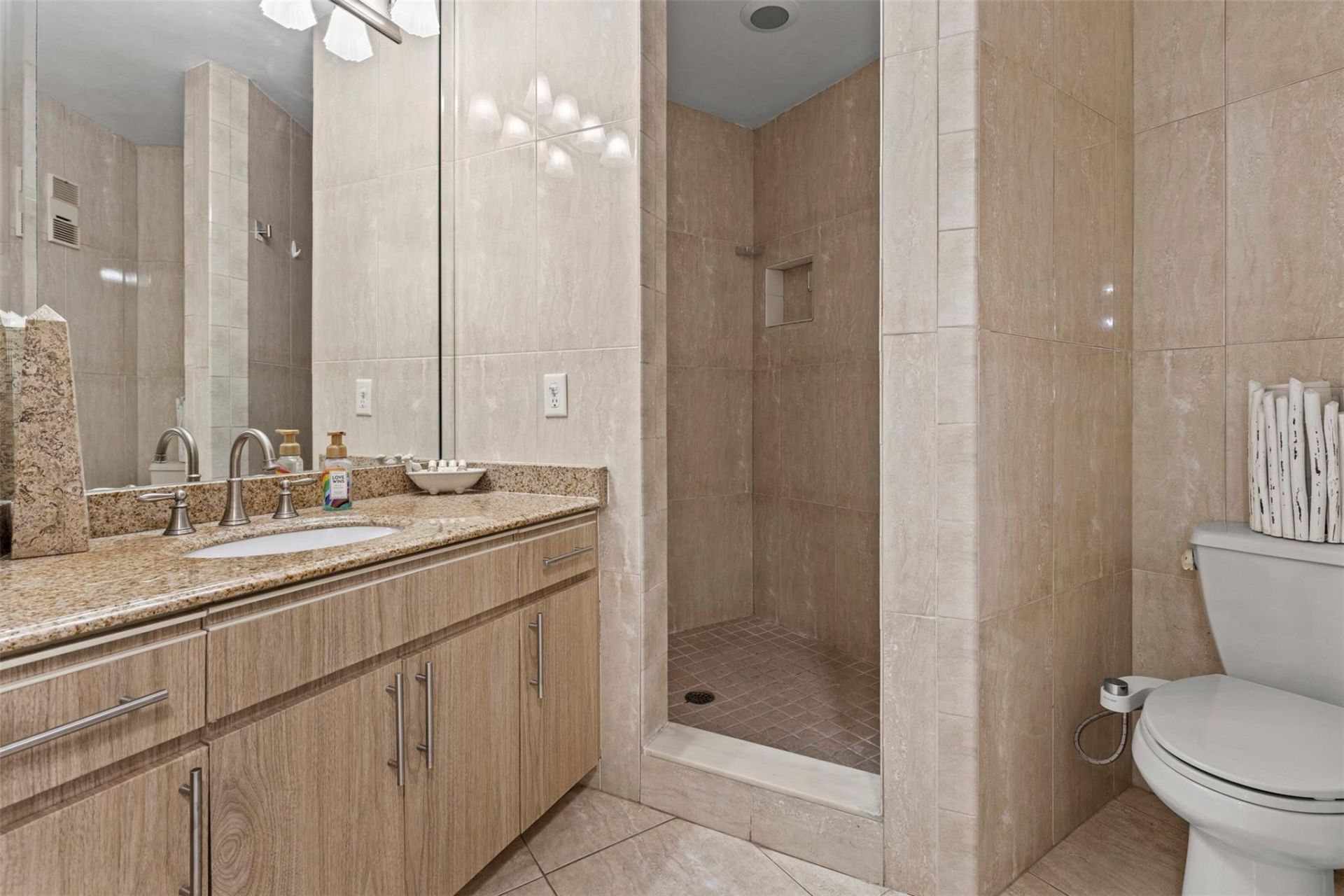 4128 W Palm Aire Drive, Unit 282A, Pompano Beach, FL 33069 Photo