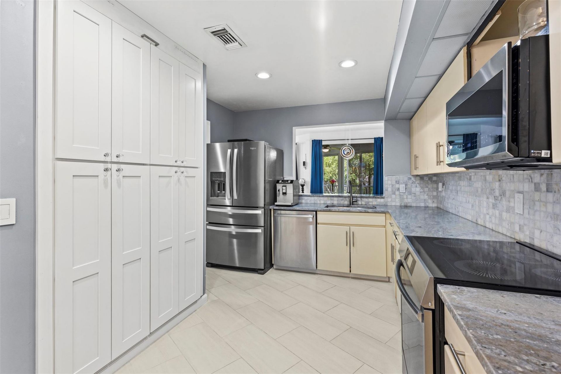 4128 W Palm Aire Drive, Unit 282A, Pompano Beach, FL 33069 Photo