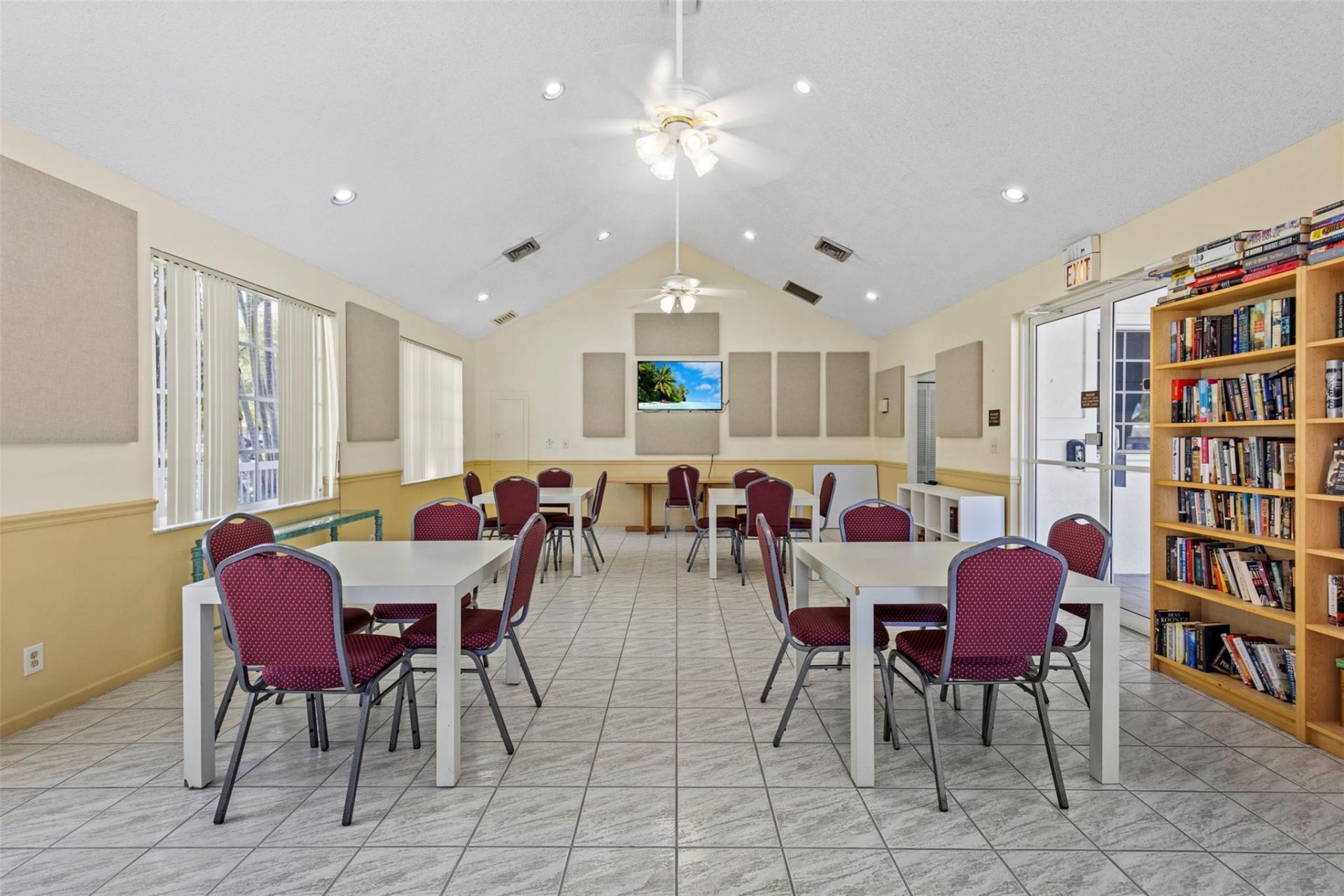 4128 W Palm Aire Drive, Unit 282A, Pompano Beach, FL 33069 Photo