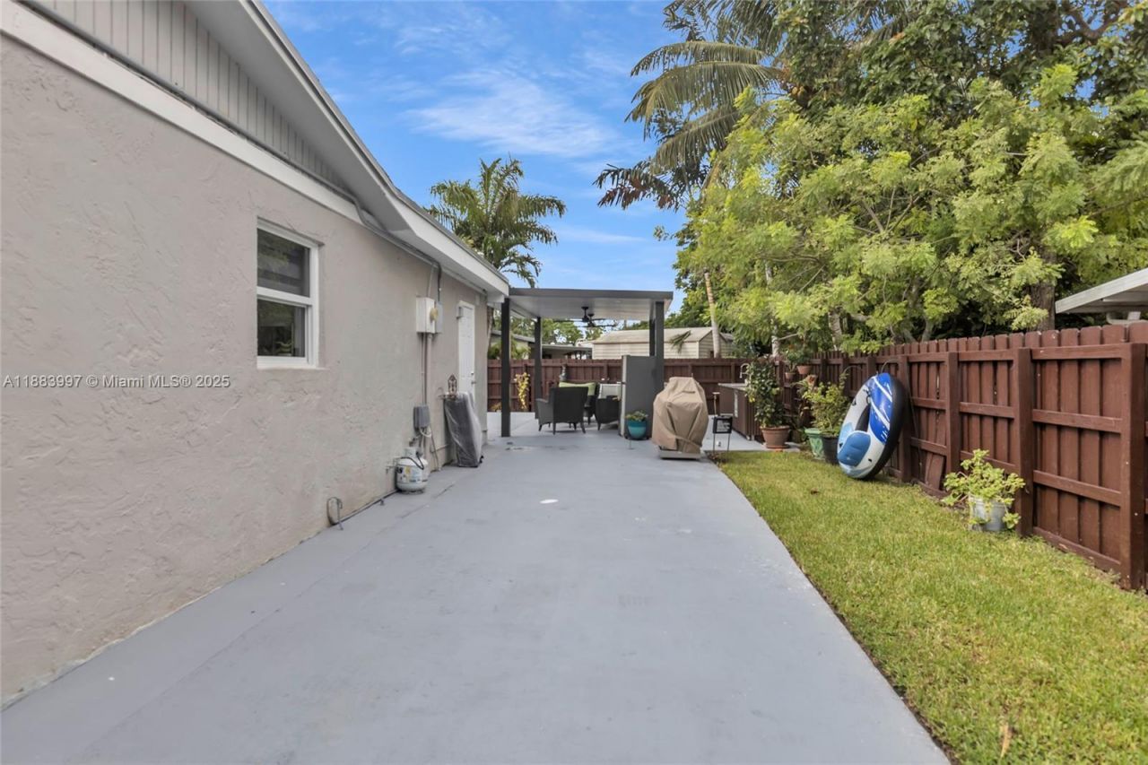 29928 SW 159th Dr, Homestead, FL 33033 Photo