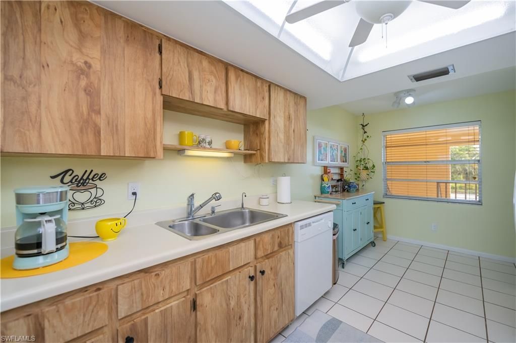 3612 SE 12th Ave, Unit 6, Cape Coral, FL 33904 Photo