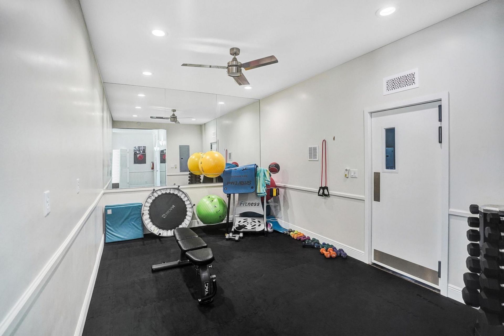 2000 S Ocean Drive, Unit 305, Fort Lauderdale, FL 33316 Photo