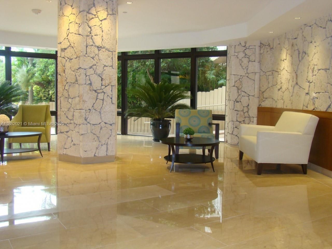 1121 Crandon Blvd, Unit D702, Key Biscayne, FL 33149 Photo