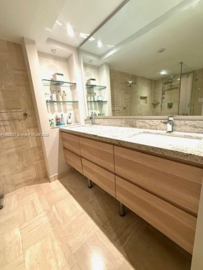 1121 Crandon Blvd, Unit D702, Key Biscayne, FL 33149 Photo