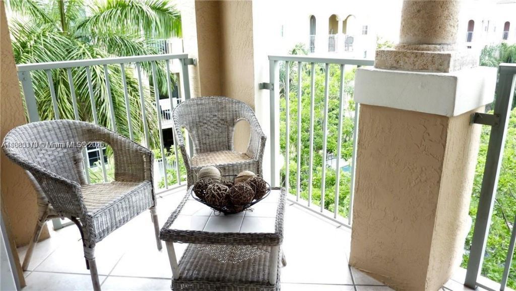 19601 E Country Club Dr, Unit 7303, Aventura, FL 33180 Photo