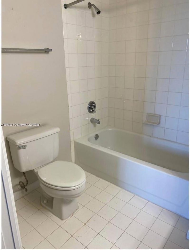 19601 E Country Club Dr, Unit 7303, Aventura, FL 33180 Photo