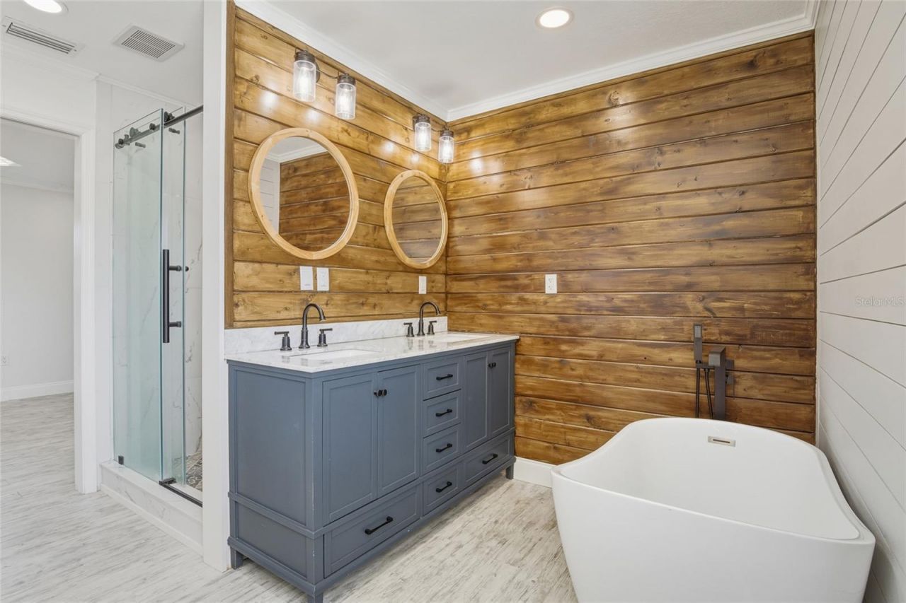 702 Eleanore Avenue, New Smyrna Beach, FL 32168 Photo