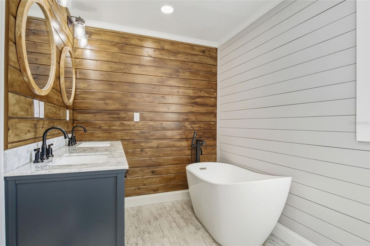 702 Eleanore Avenue, New Smyrna Beach, FL 32168 Photo