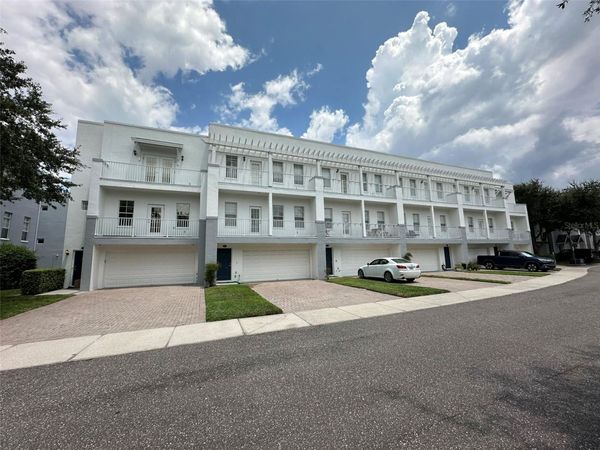 4523 LEGACY PARK DRIVE, TAMPA, FL 33611